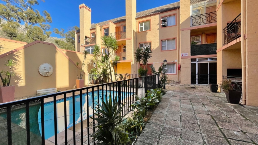 2 Bedroom Property for Sale in Anchorage Park Western Cape